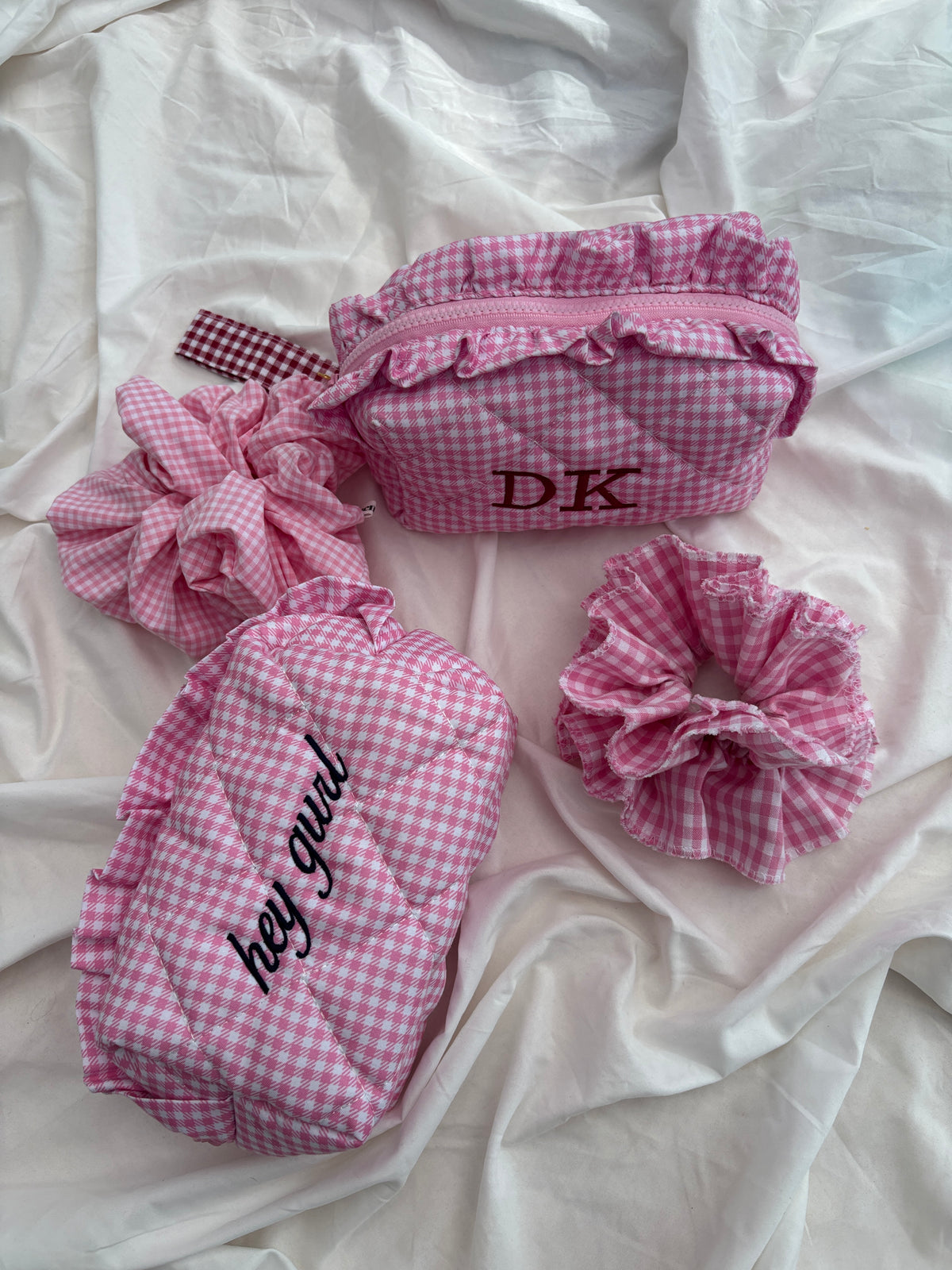 Trousse Vichy personnalisée — broderie prénom