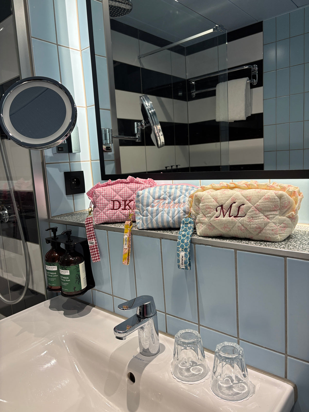 Trousse Vichy personnalisée — broderie prénom