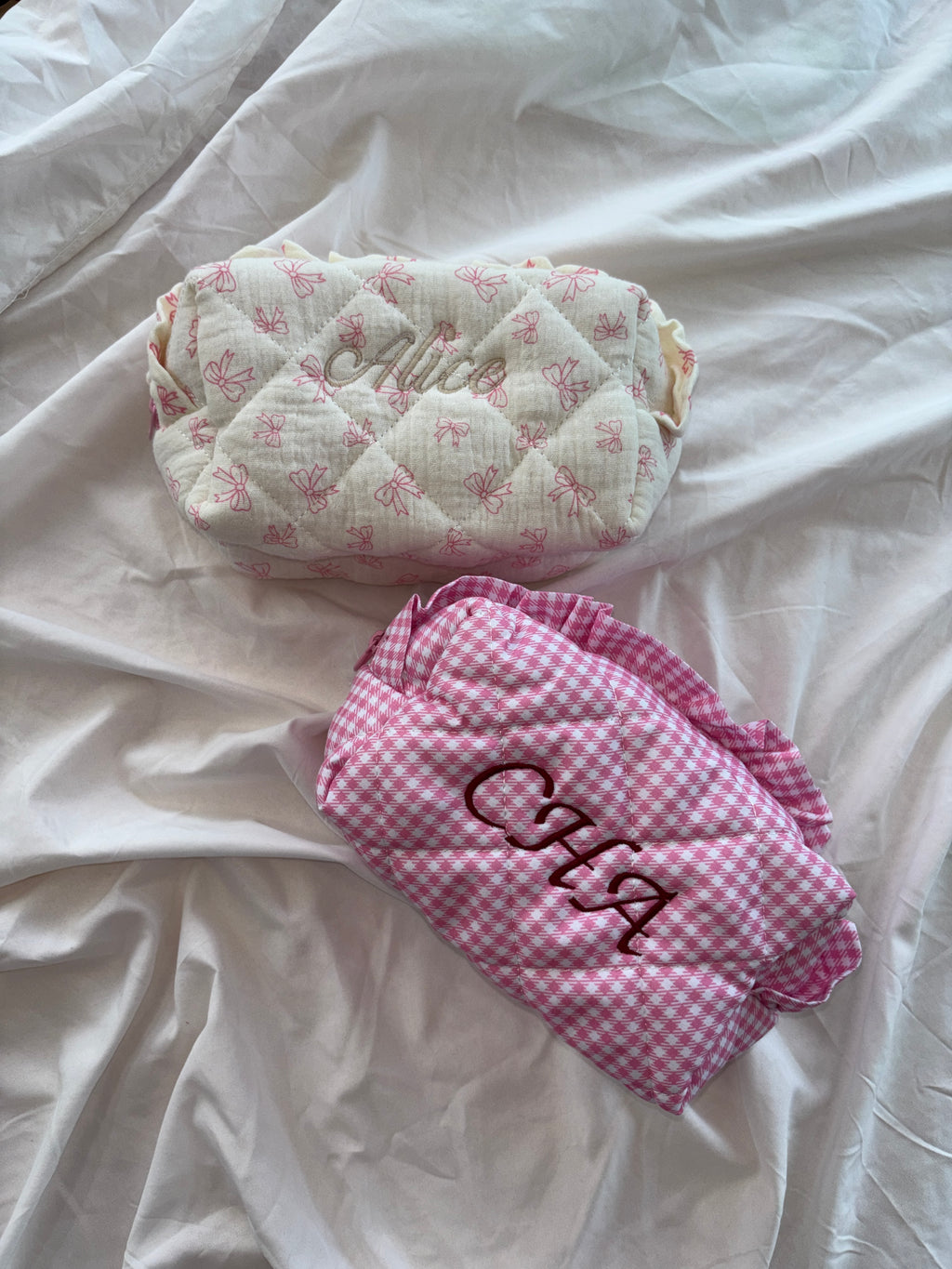 Trousse Douceur personnalisée — broderie prénom