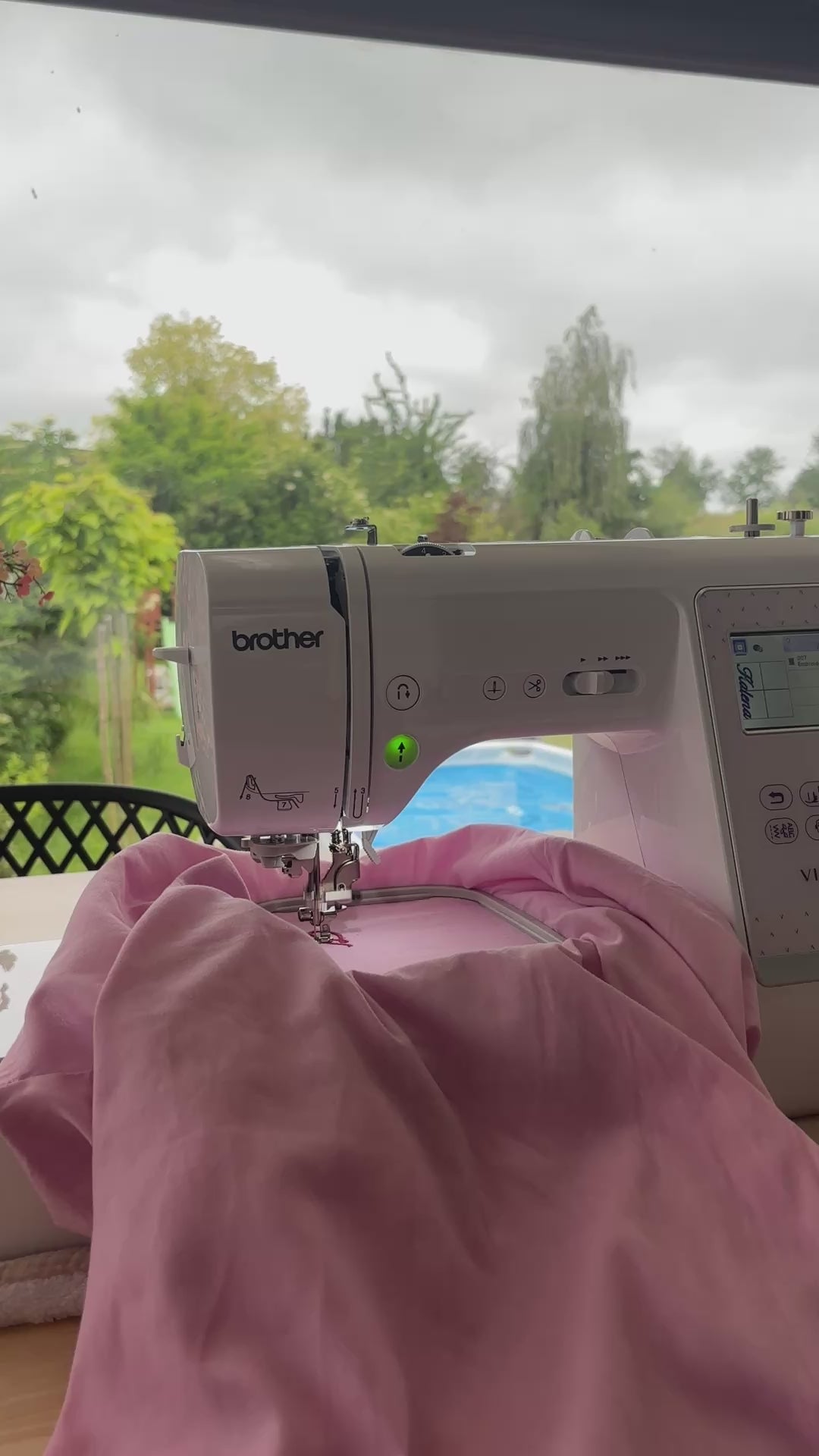 Doudou personnalisé brodé prénom — cadeau naissance